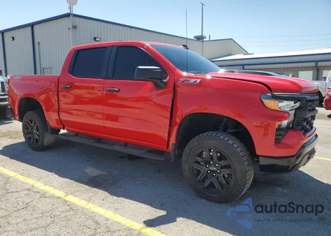 2023 Chevrolet Silverado K1500 Trail Boss Custom z USA, uszkodzony, nr VIN 3GCUDCED5PG349311